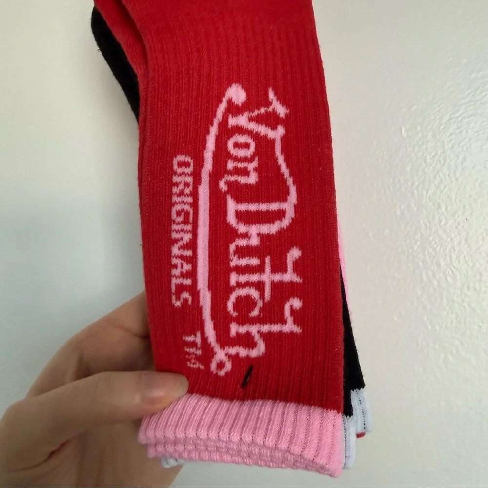 NWT men’s Von Dutch Red and Pink Socks one size unisex